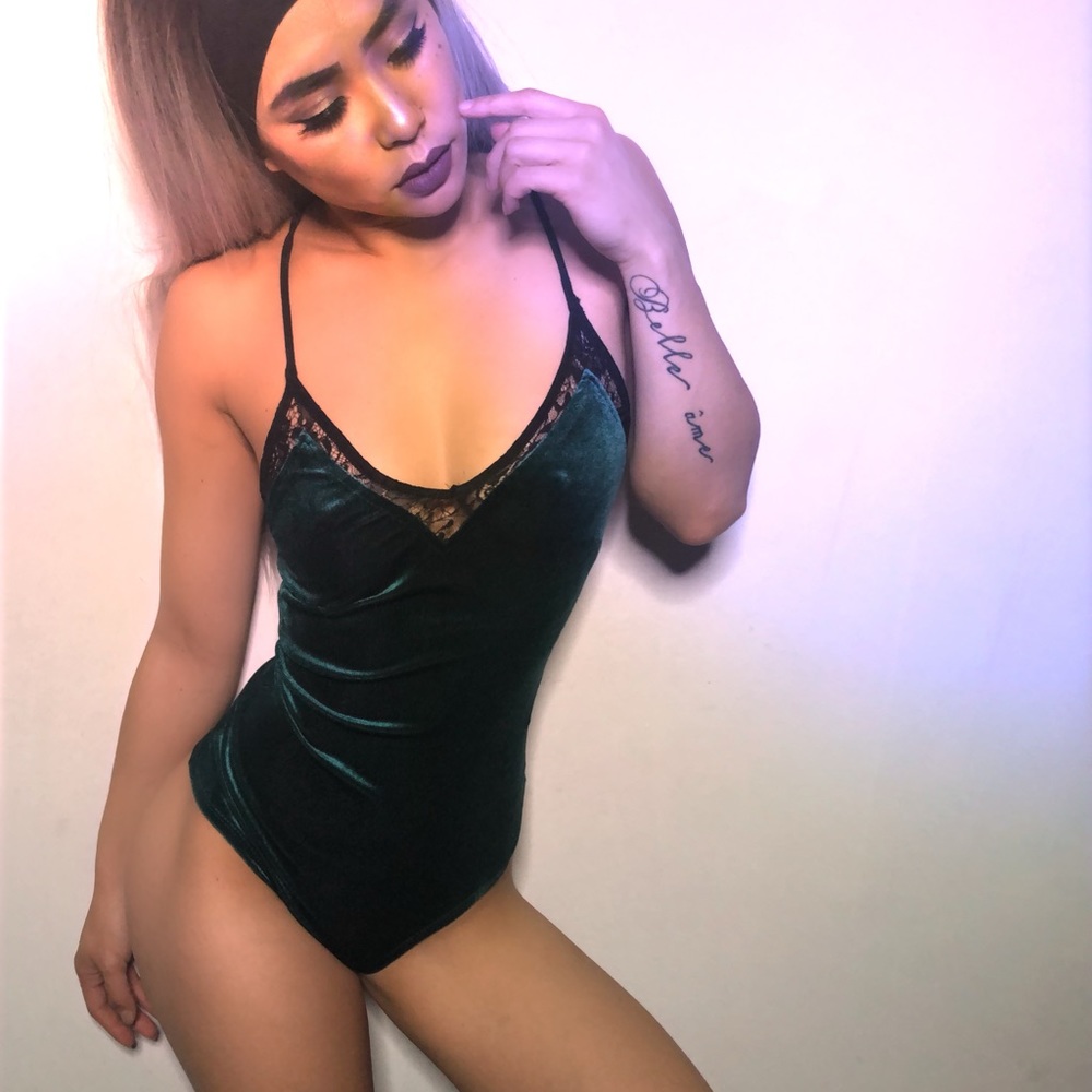 teal velvet body suit